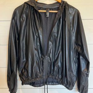 Bobi Jacket